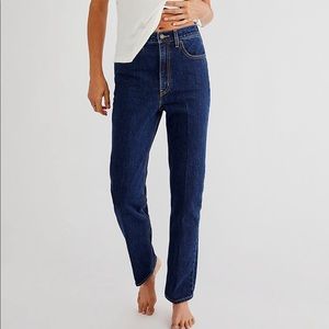 Levi's 70's high slim straight jeans